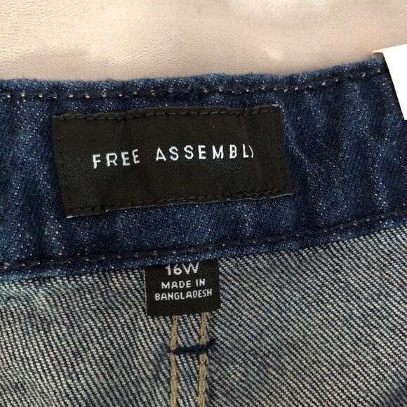 NWT Free Assembly Patch Pocket Jeans Womens Blue Wide Leg Dark Wash Size 16 New - Picture 8 of 13